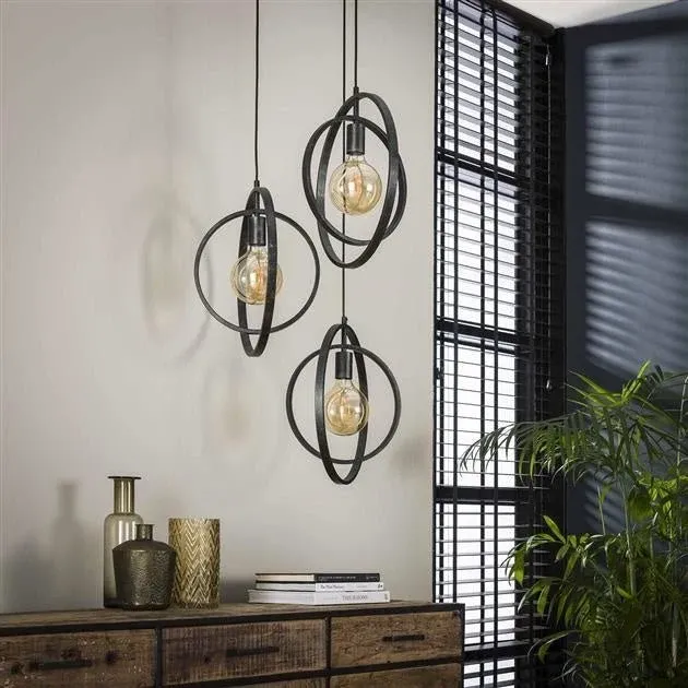 Hängelampe Otan DH Interior Anthrazit LxBxH 48x46x45 Metall Stimmungsvolles Foto diagonale Vorderansicht