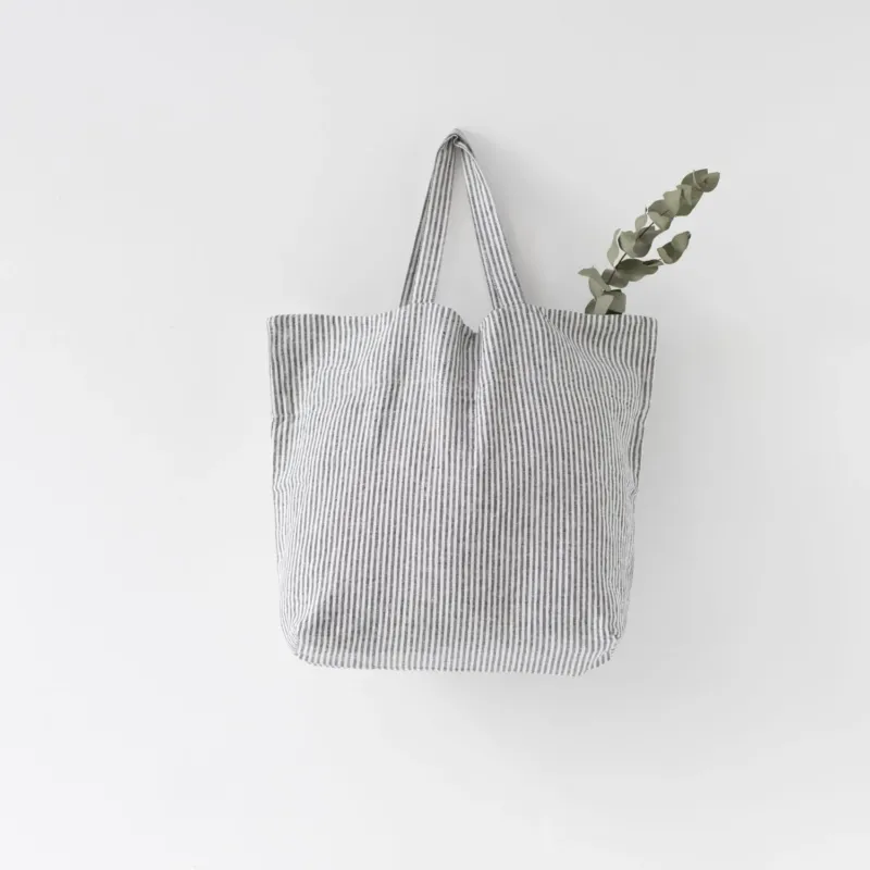 Große Leinentasche, Thin Black Stripes - Linen Tales