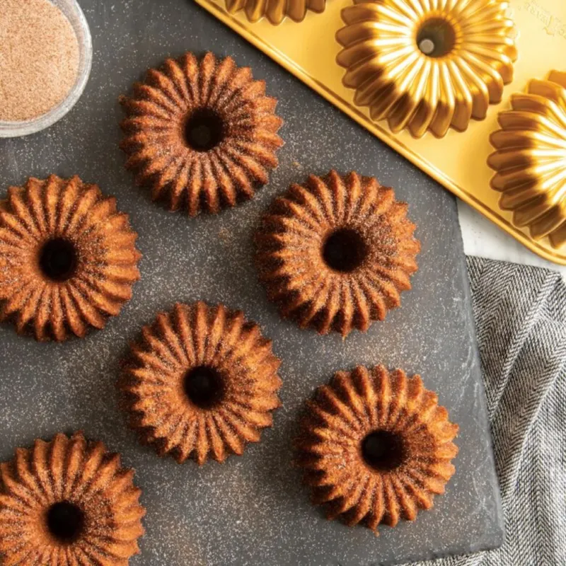 Molde dorado brilliance Bundtlette Nordic Ware - Claudia&Julia