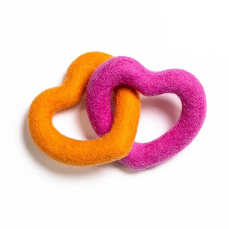 Filz Hundespielzeug Herzen Pink/Orange