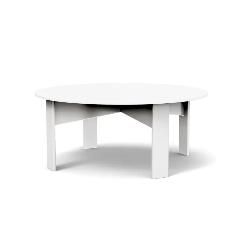 Lollygagger Round Outdoor Cocktail Table